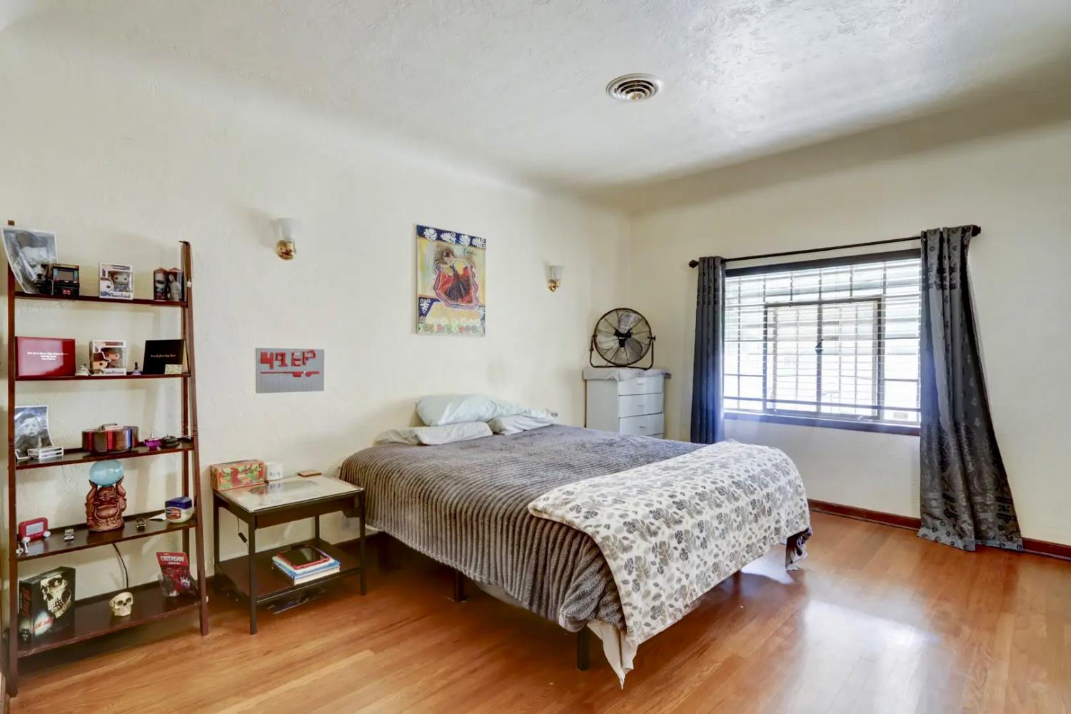 423 W Monterey Avenue