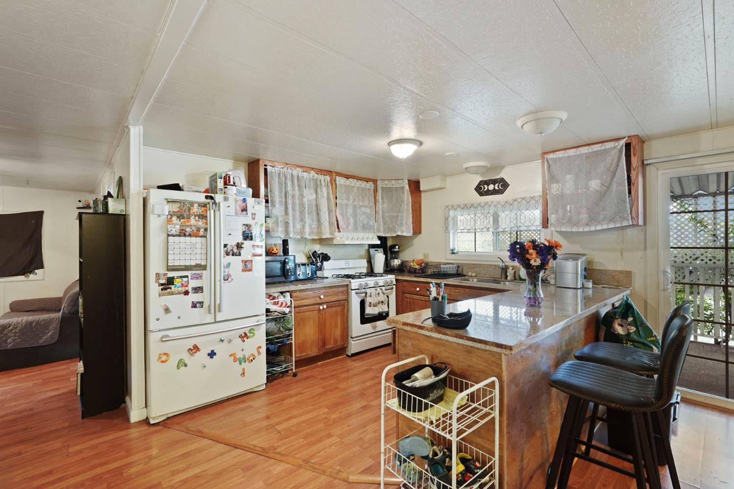 5100 N Hwy 99 245