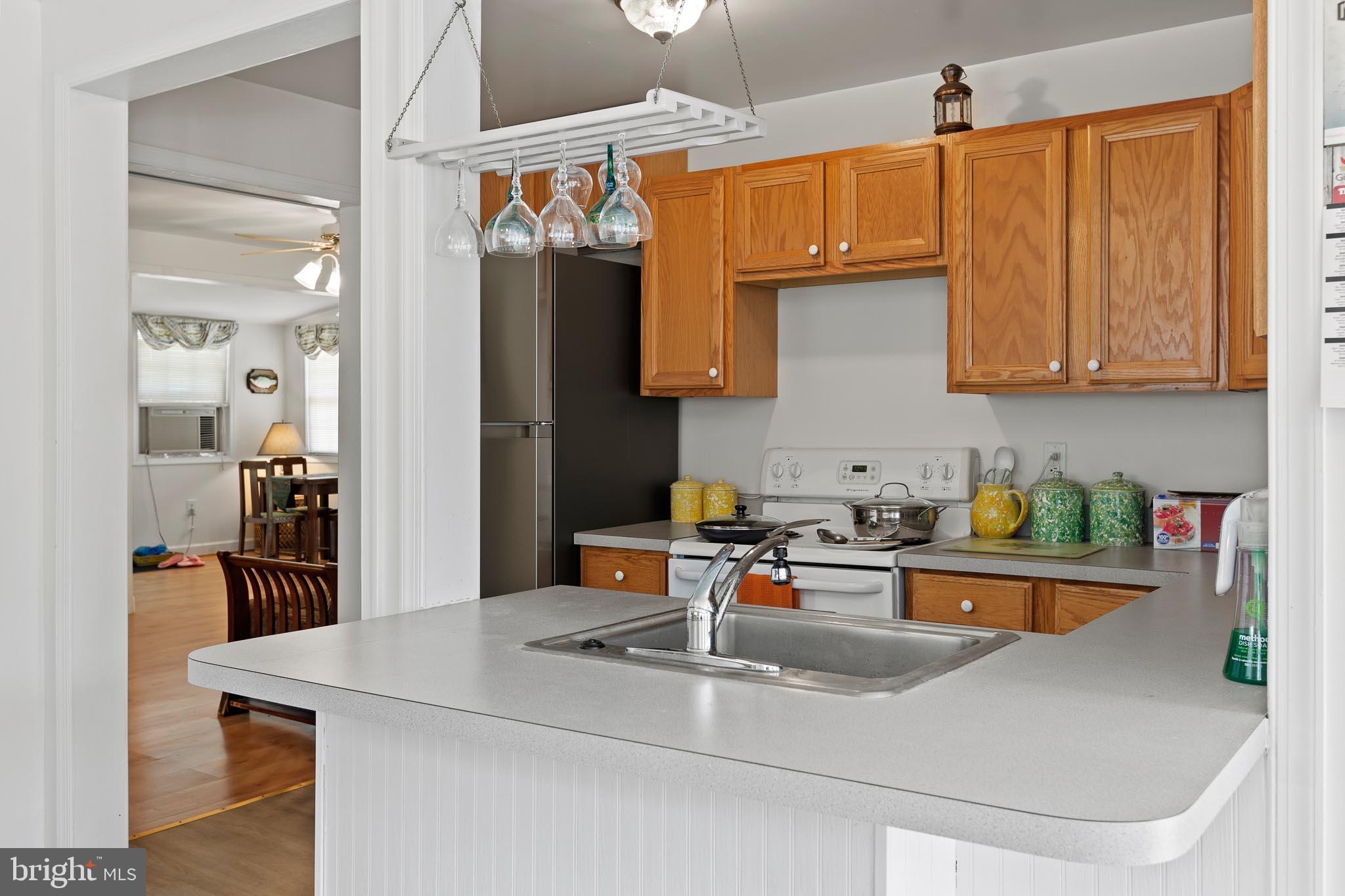 10958 HOLLY DRIVE