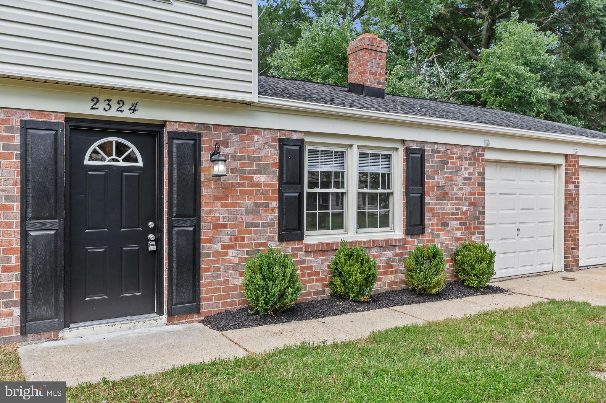 2324 KENT COURT