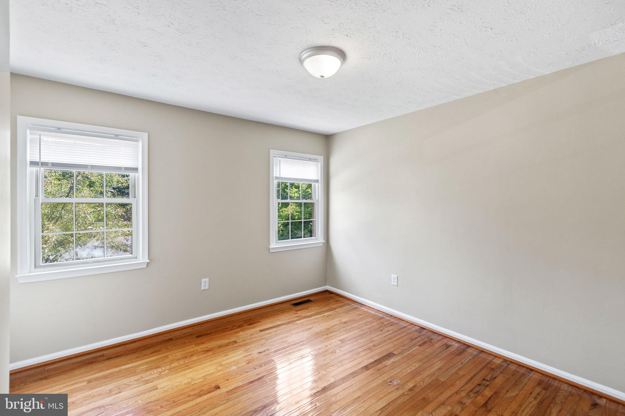 2324 KENT COURT