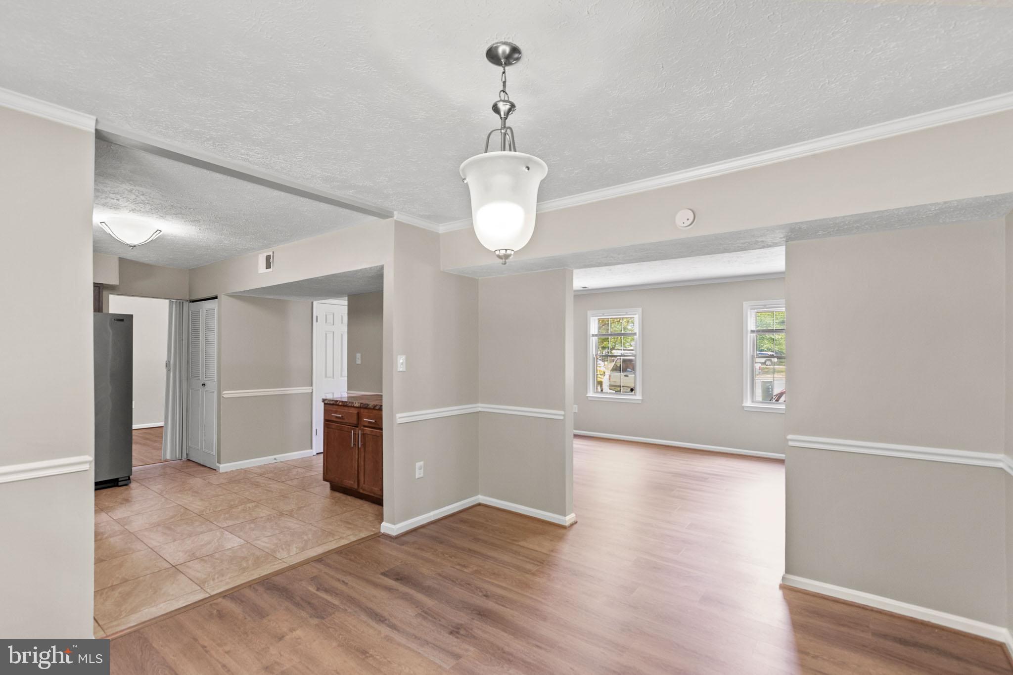 2324 KENT COURT
