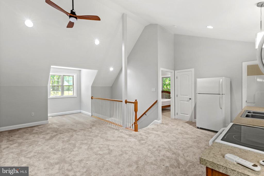 9175 DUBOIS ROAD