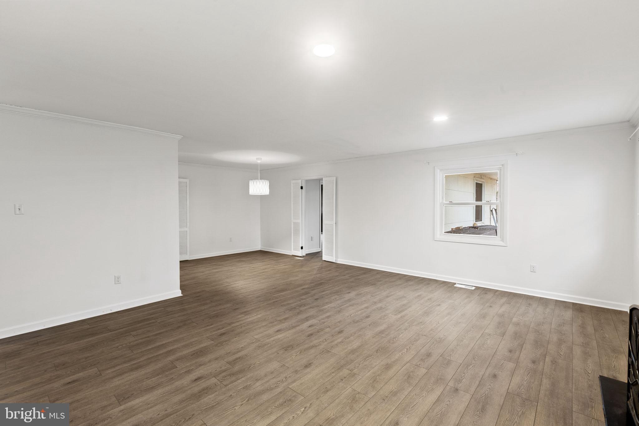 12312 MANVEL LANE