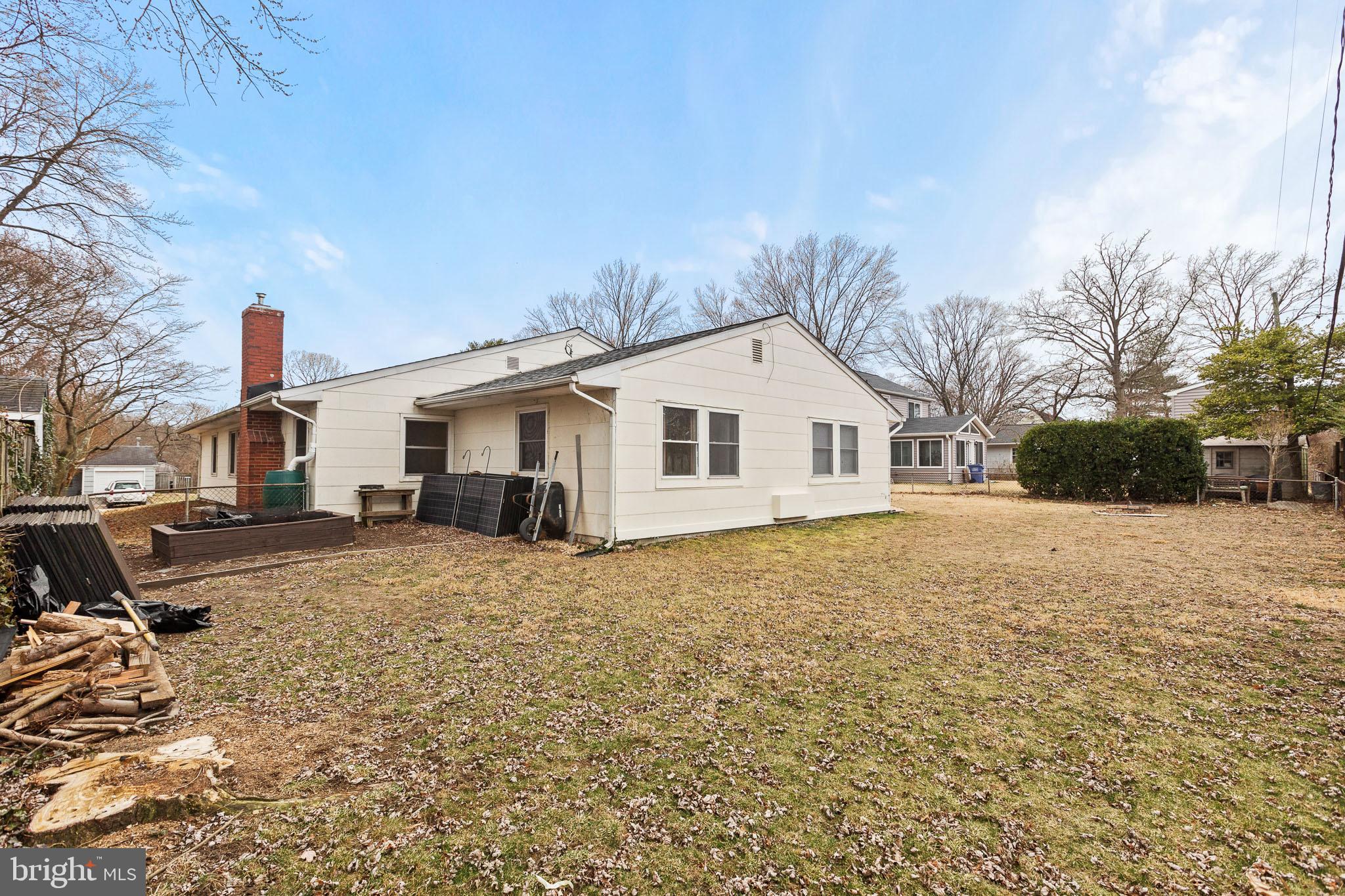 12312 MANVEL LANE