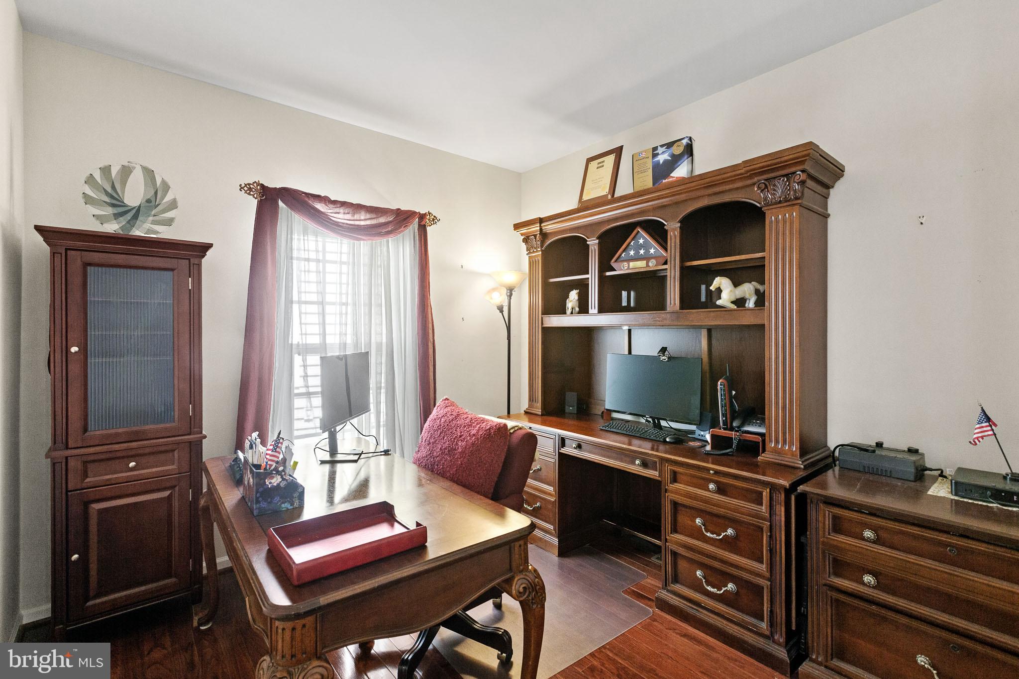 2710 BEECH ORCHARD LANE