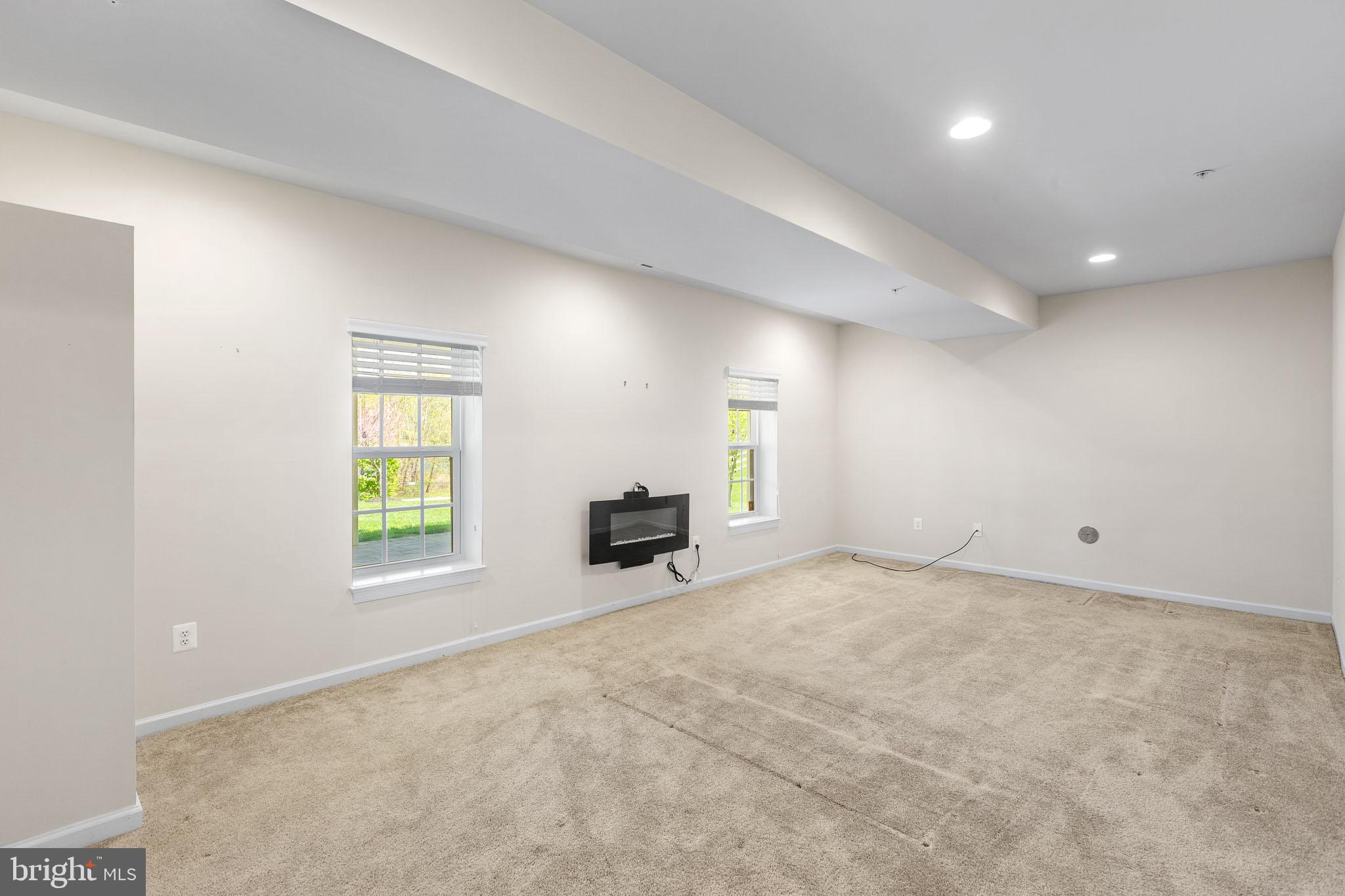 2710 BEECH ORCHARD LANE