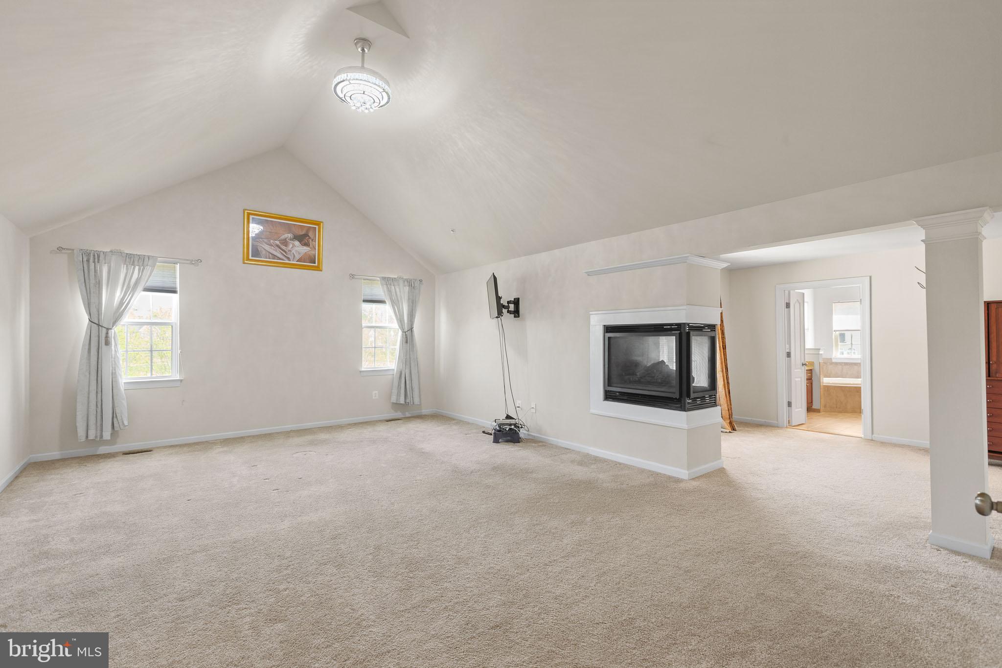 2710 BEECH ORCHARD LANE