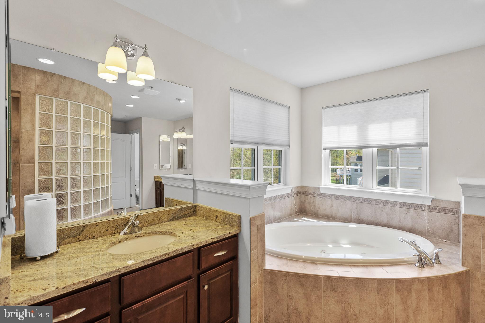 2710 BEECH ORCHARD LANE