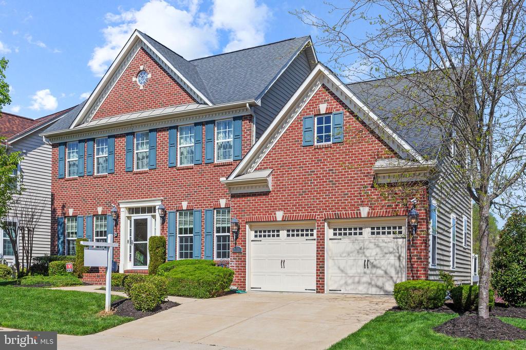 2710 BEECH ORCHARD LANE