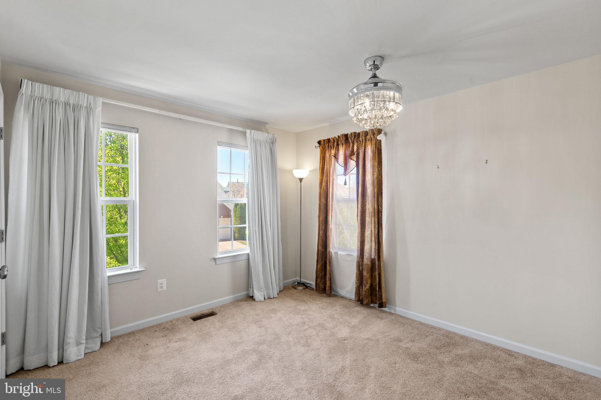 2710 BEECH ORCHARD LANE