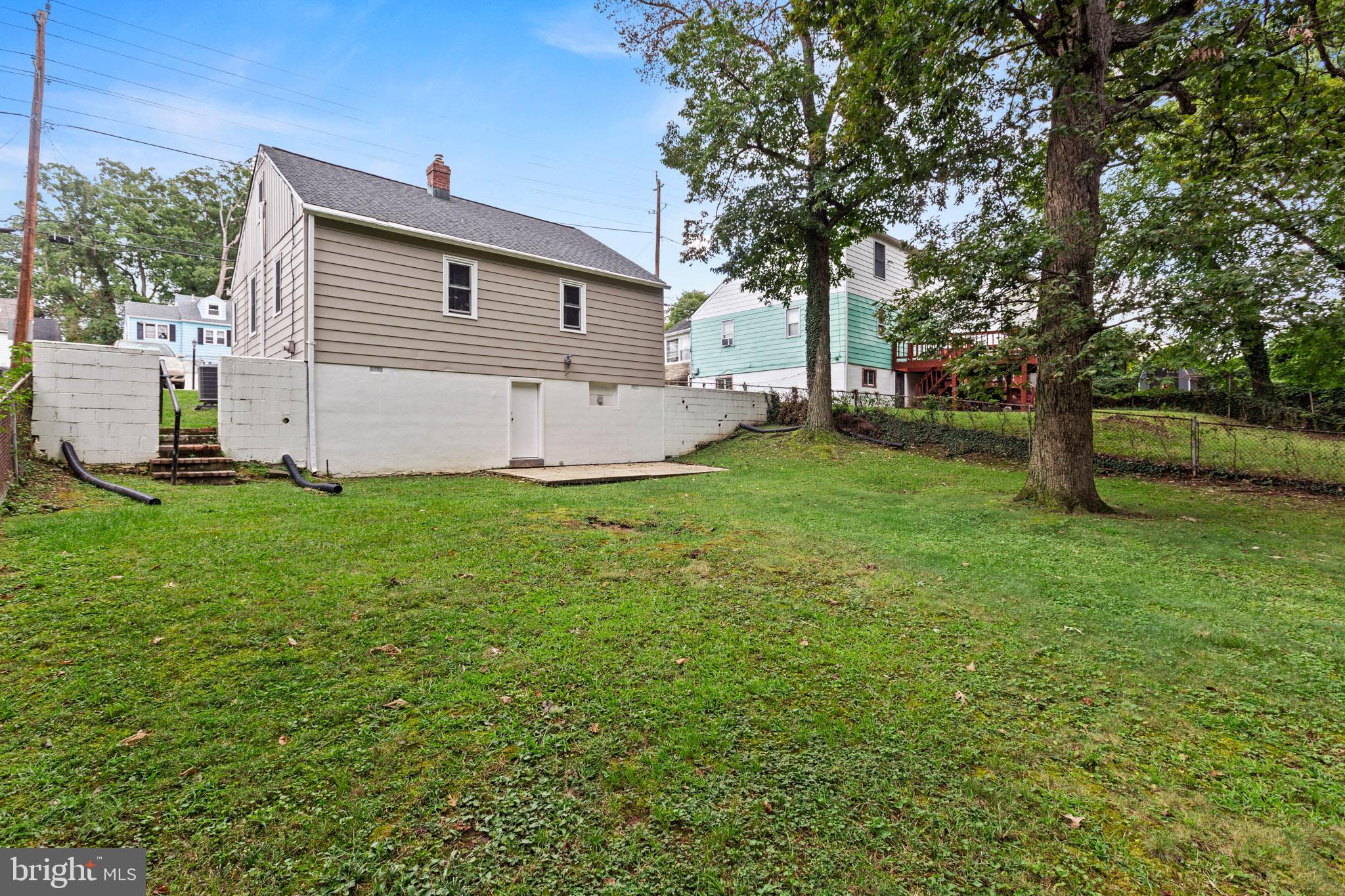 7703 EMERSON ROAD