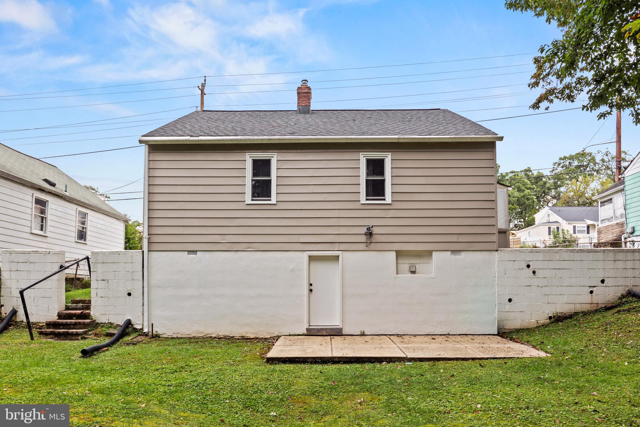 7703 EMERSON ROAD