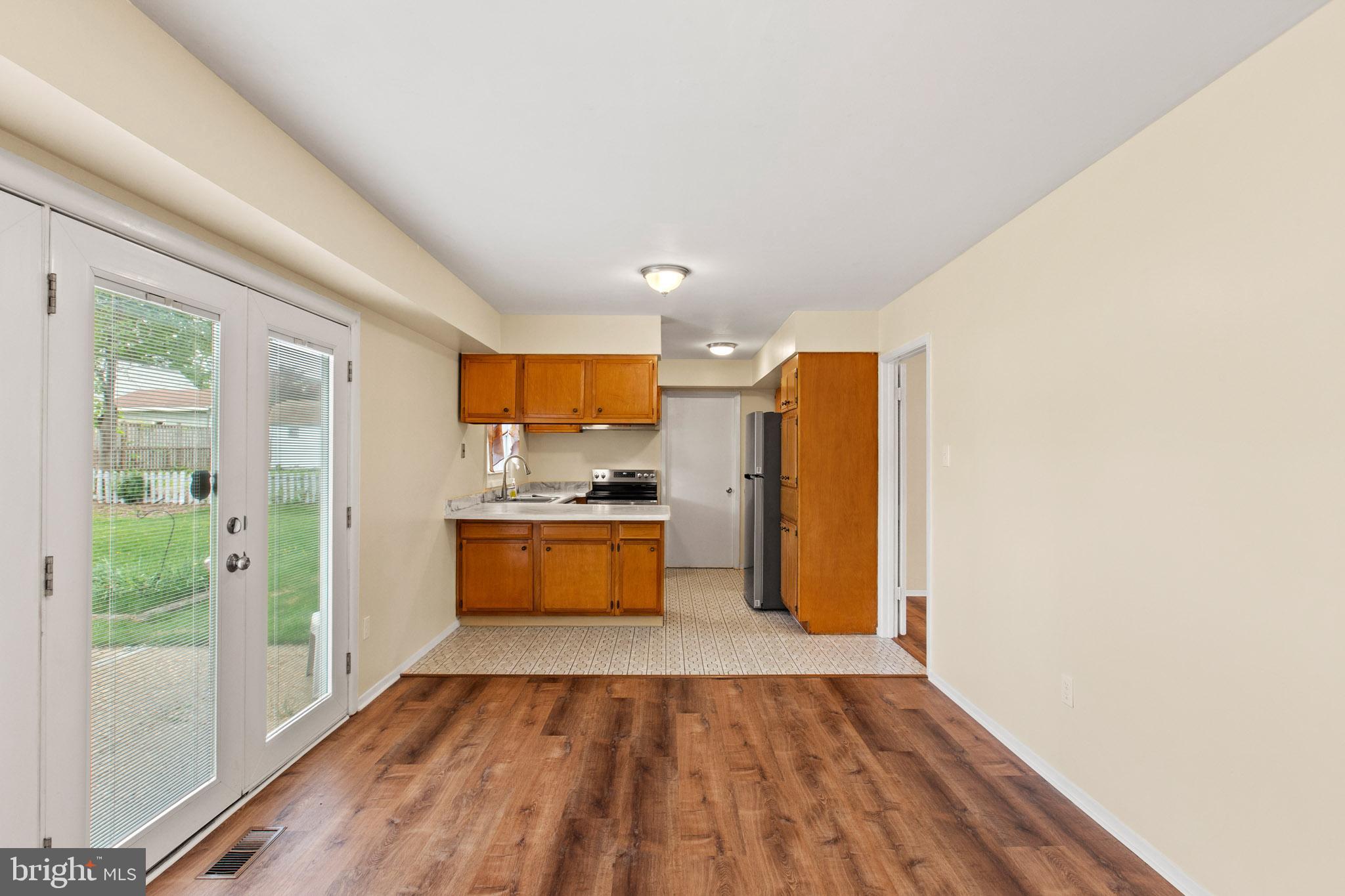4004 CROYDON LANE
