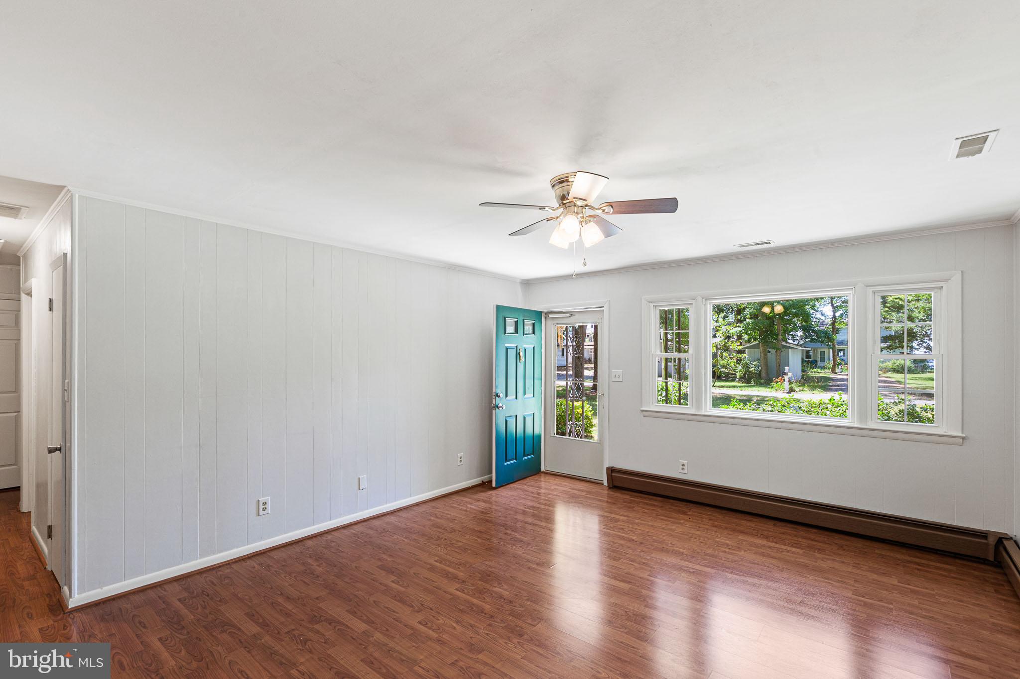 18352 RIVER ROAD