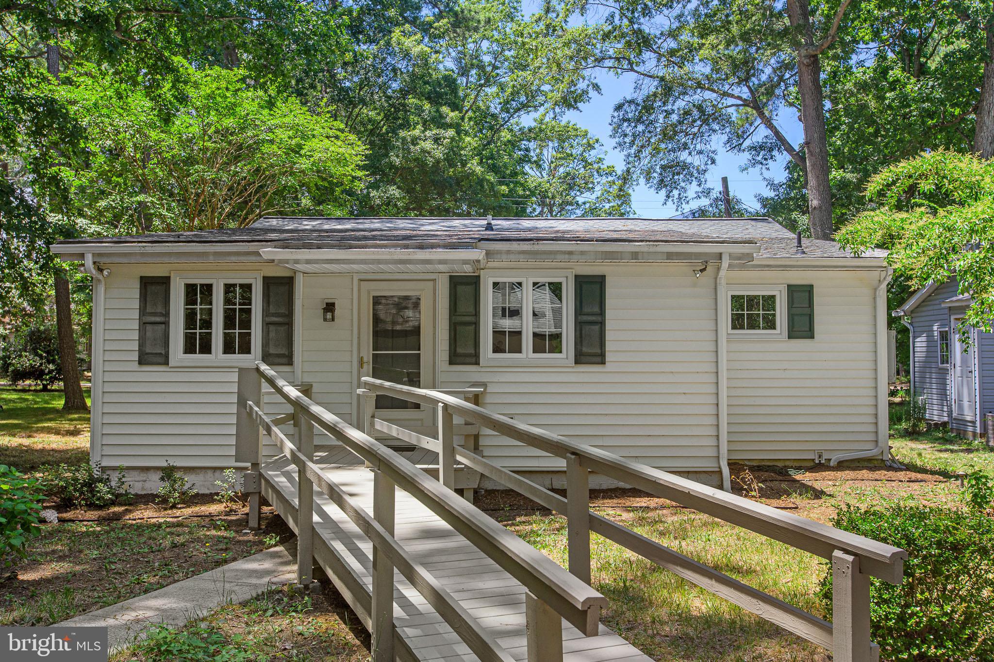 18352 RIVER ROAD