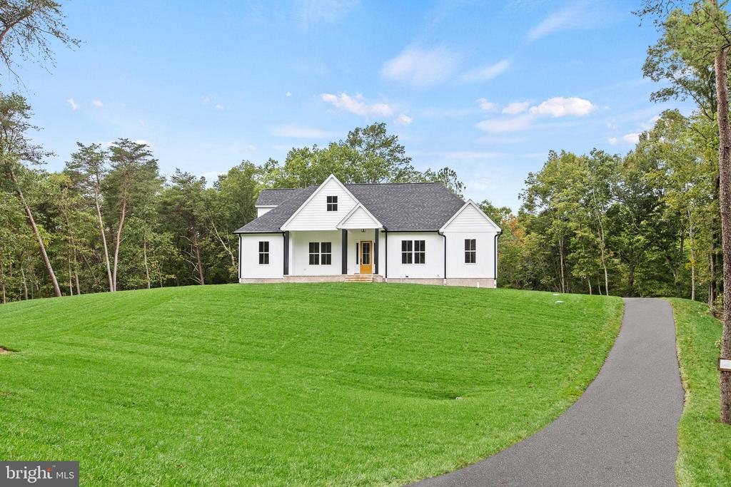 44469 MARYMAX LANE