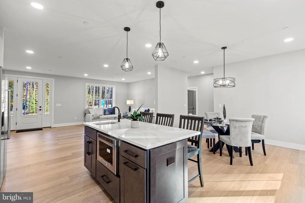 44469 MARYMAX LANE