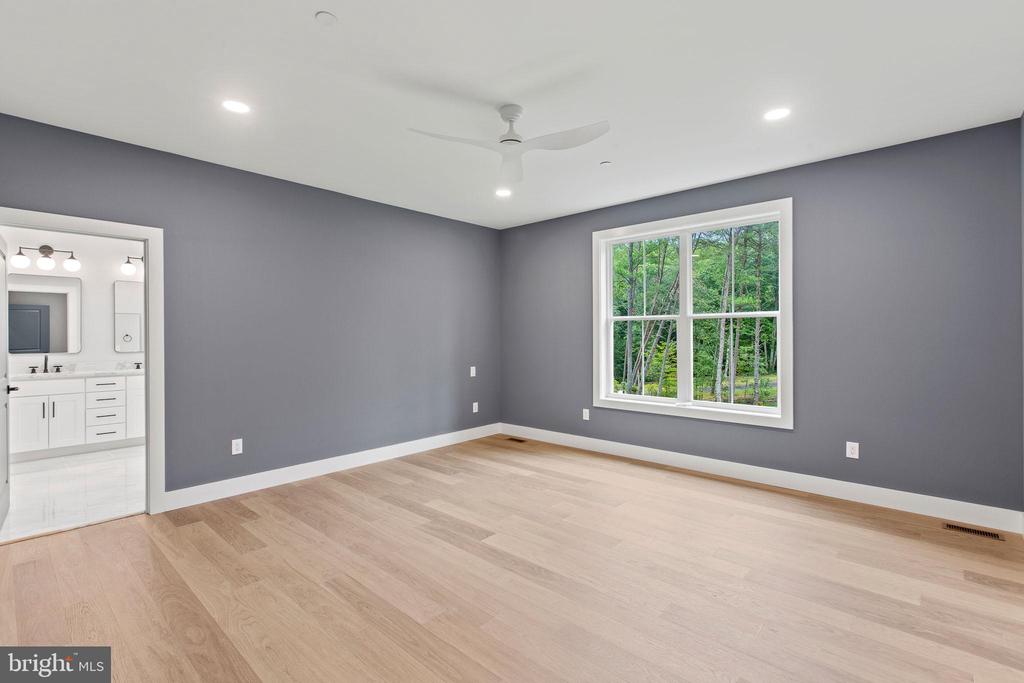 44469 MARYMAX LANE