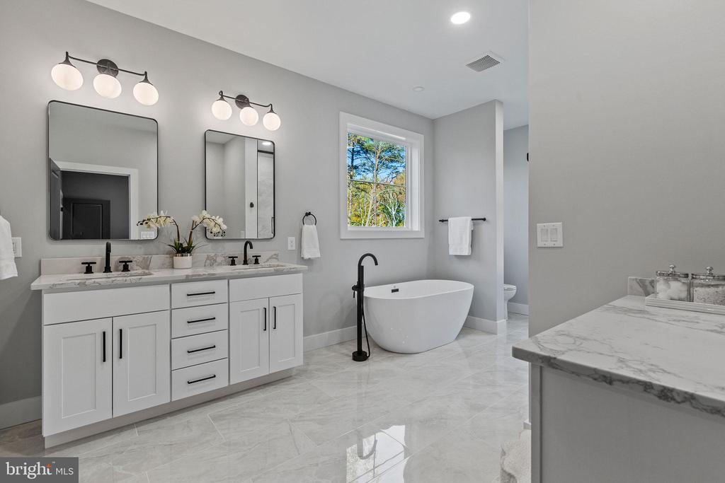 44469 MARYMAX LANE