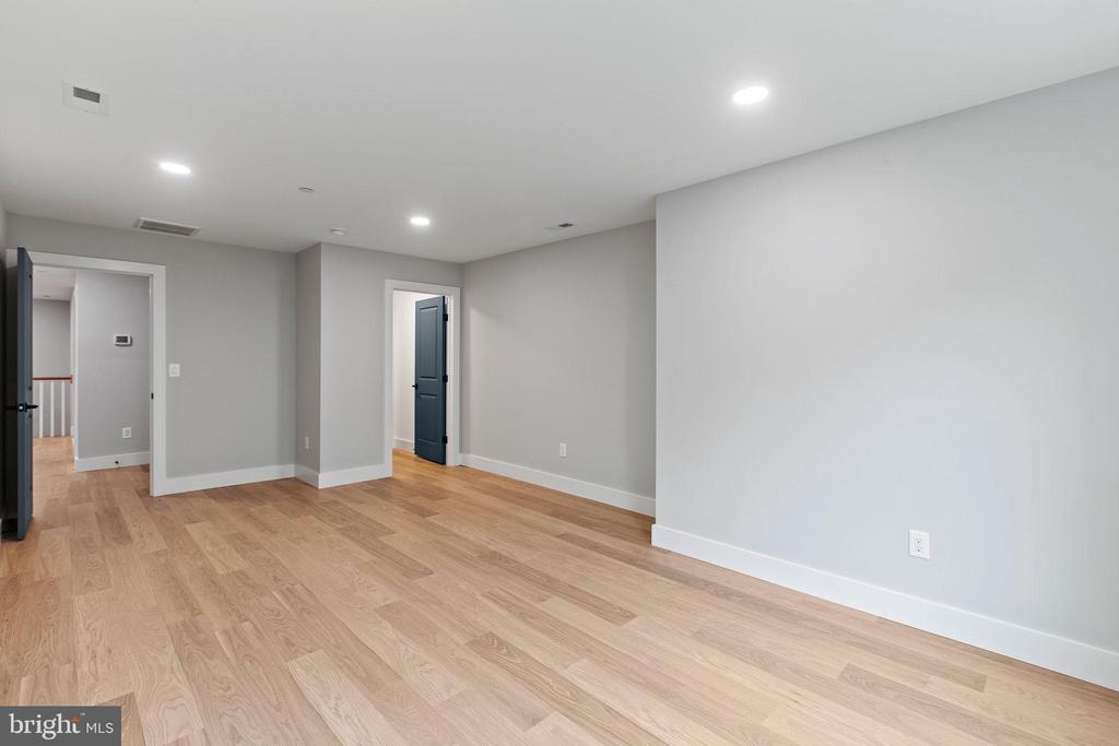 44469 MARYMAX LANE