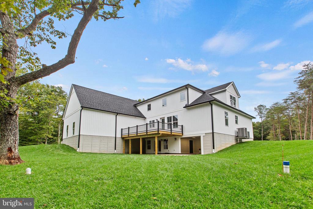 44469 MARYMAX LANE