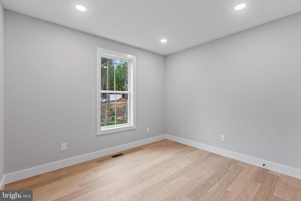 44469 MARYMAX LANE