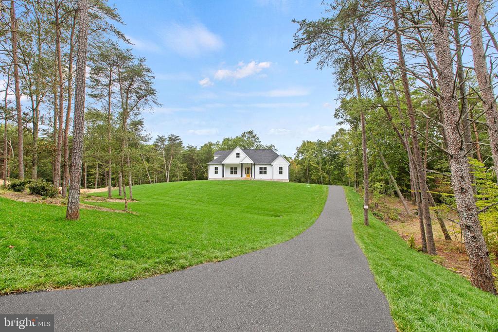 44469 MARYMAX LANE