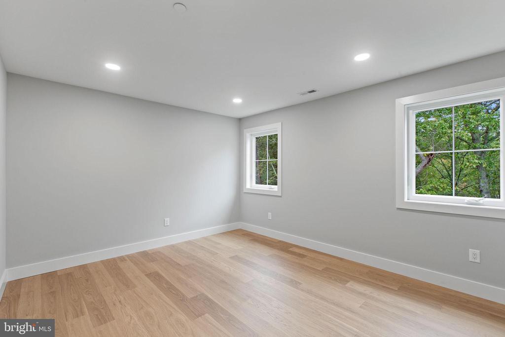 44469 MARYMAX LANE