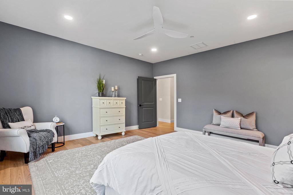 44469 MARYMAX LANE