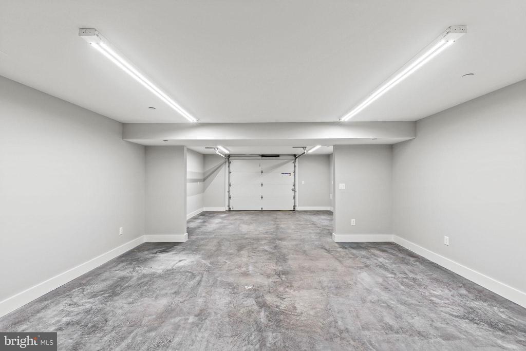 44469 MARYMAX LANE
