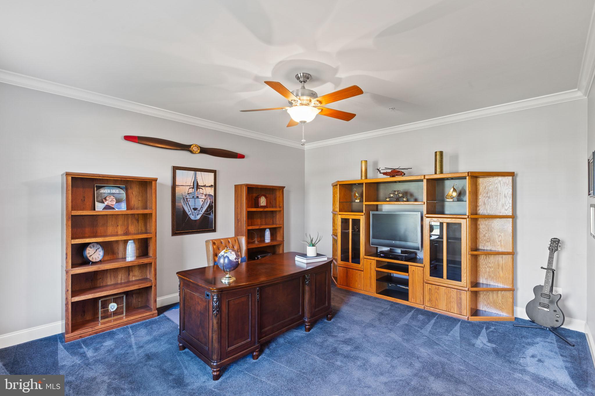 23024 HOLLOWAY COURT