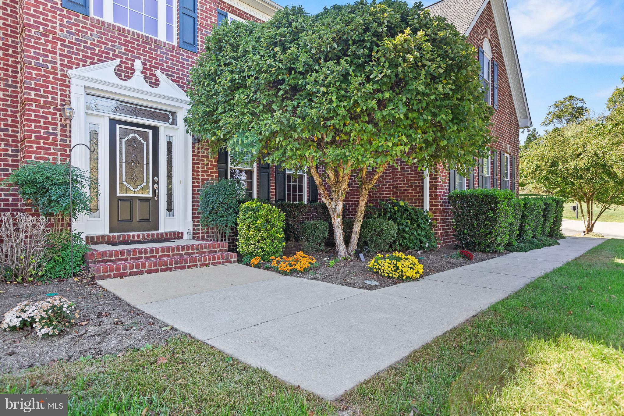 23024 HOLLOWAY COURT