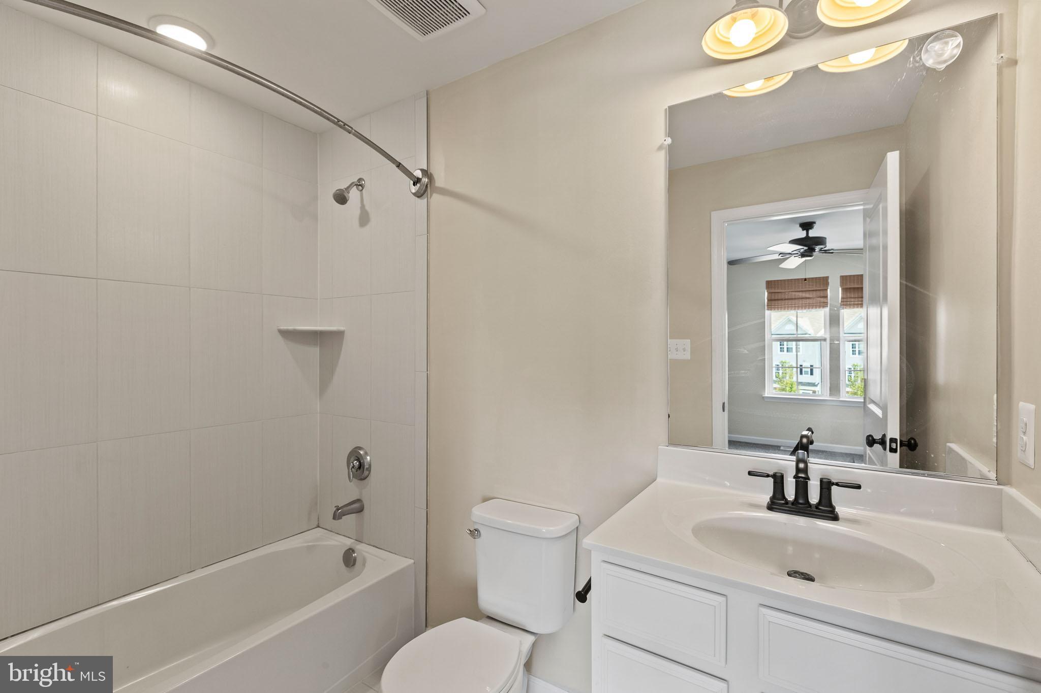 22958 MOUNTAIN LAUREL LANE