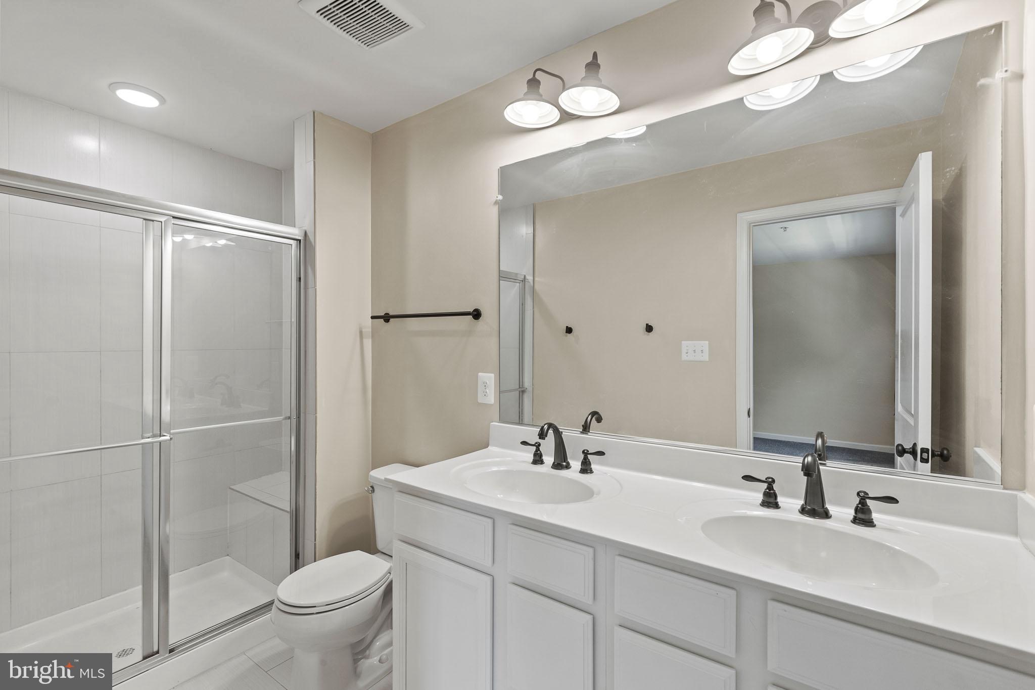 22958 MOUNTAIN LAUREL LANE