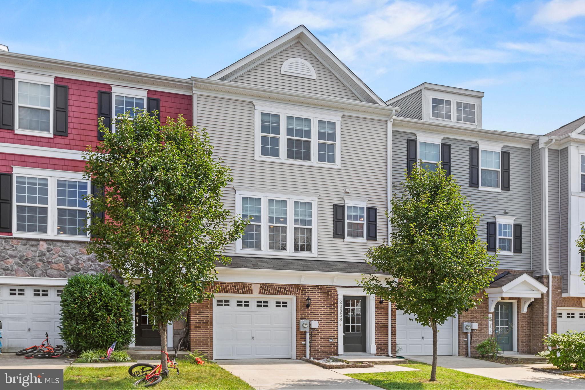 22958 MOUNTAIN LAUREL LANE