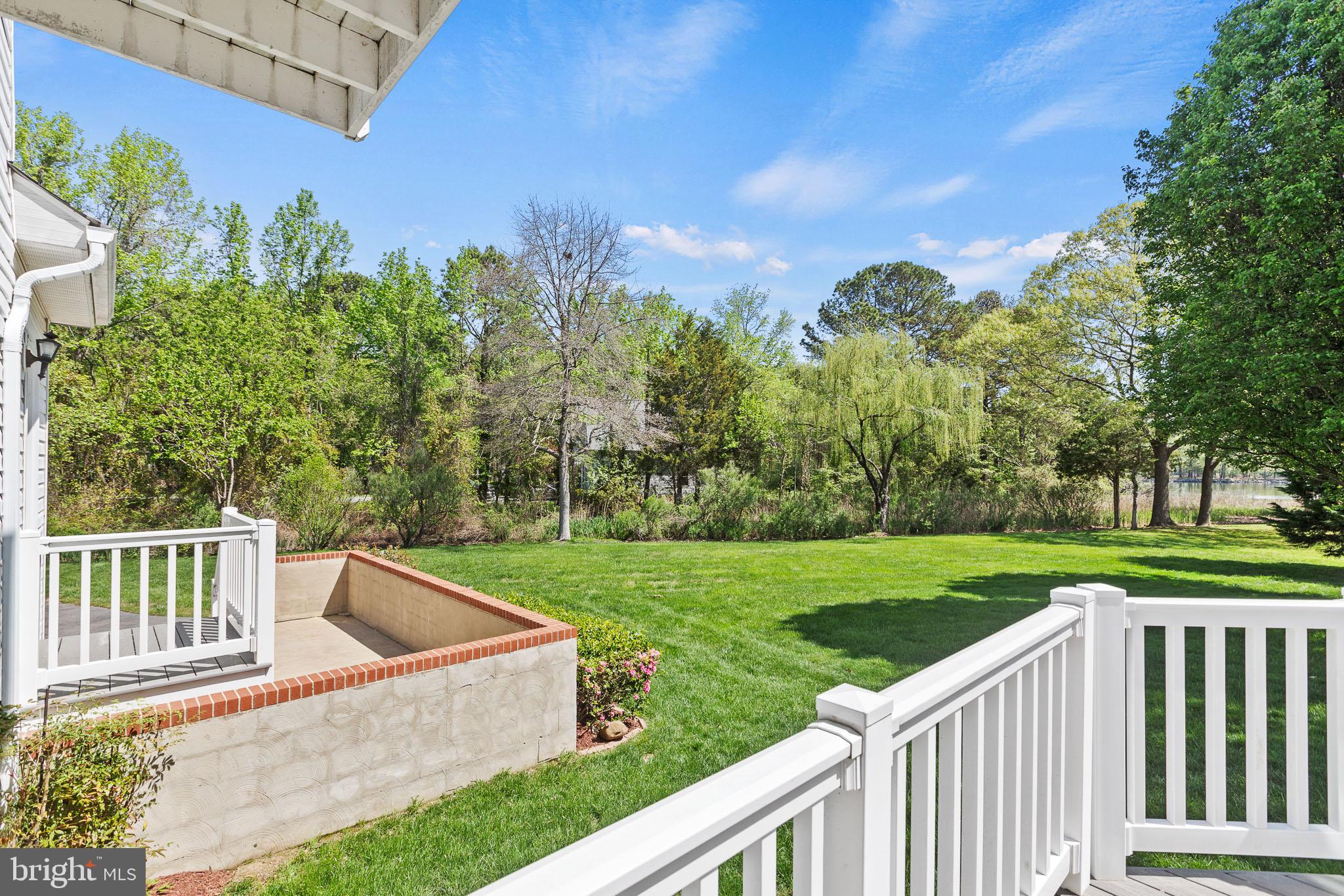 17660 DRIFTWOOD DRIVE