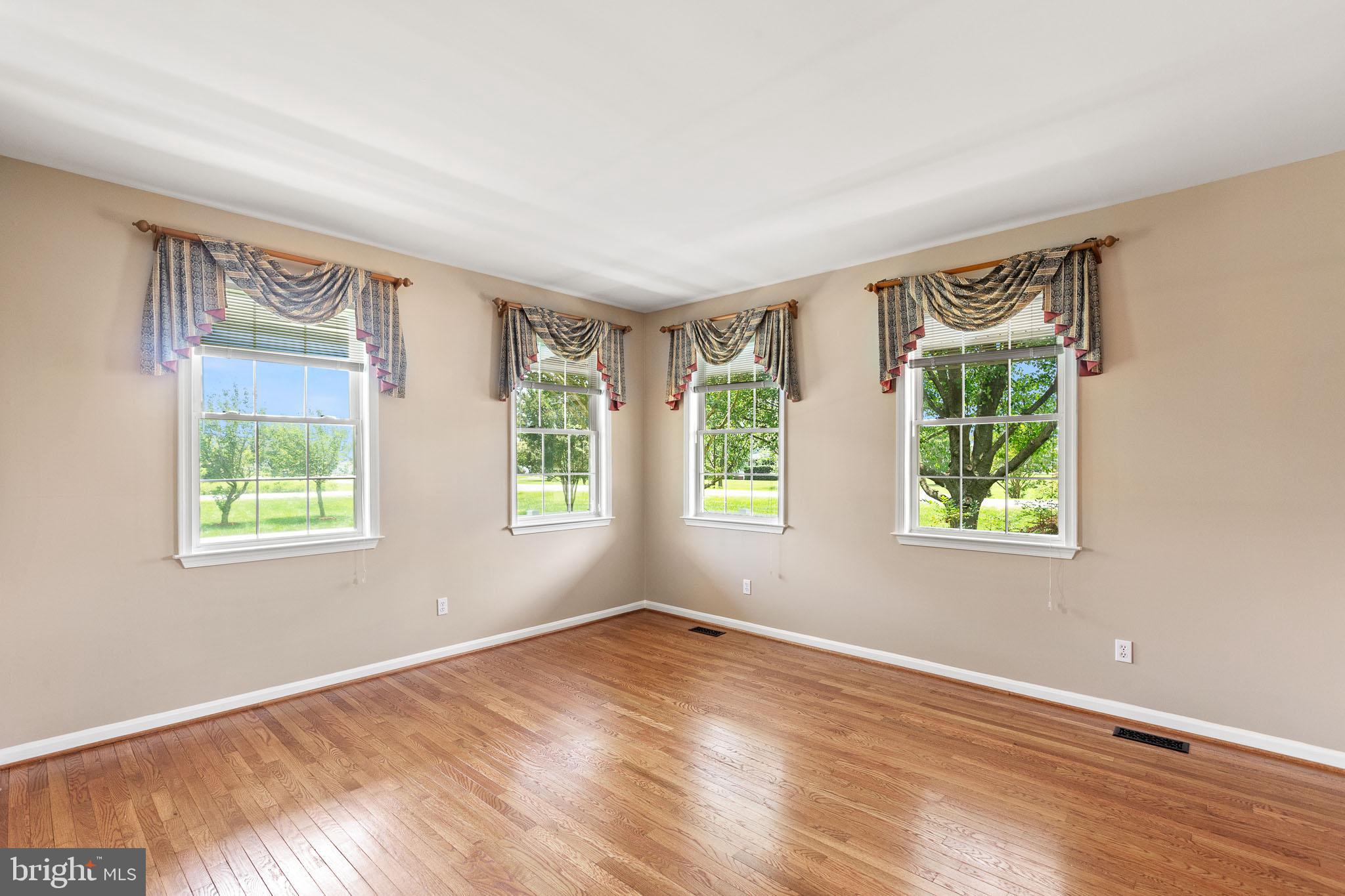 17660 DRIFTWOOD DRIVE