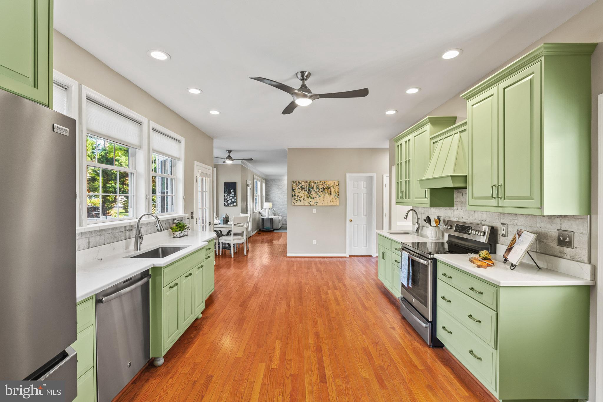 17660 DRIFTWOOD DRIVE