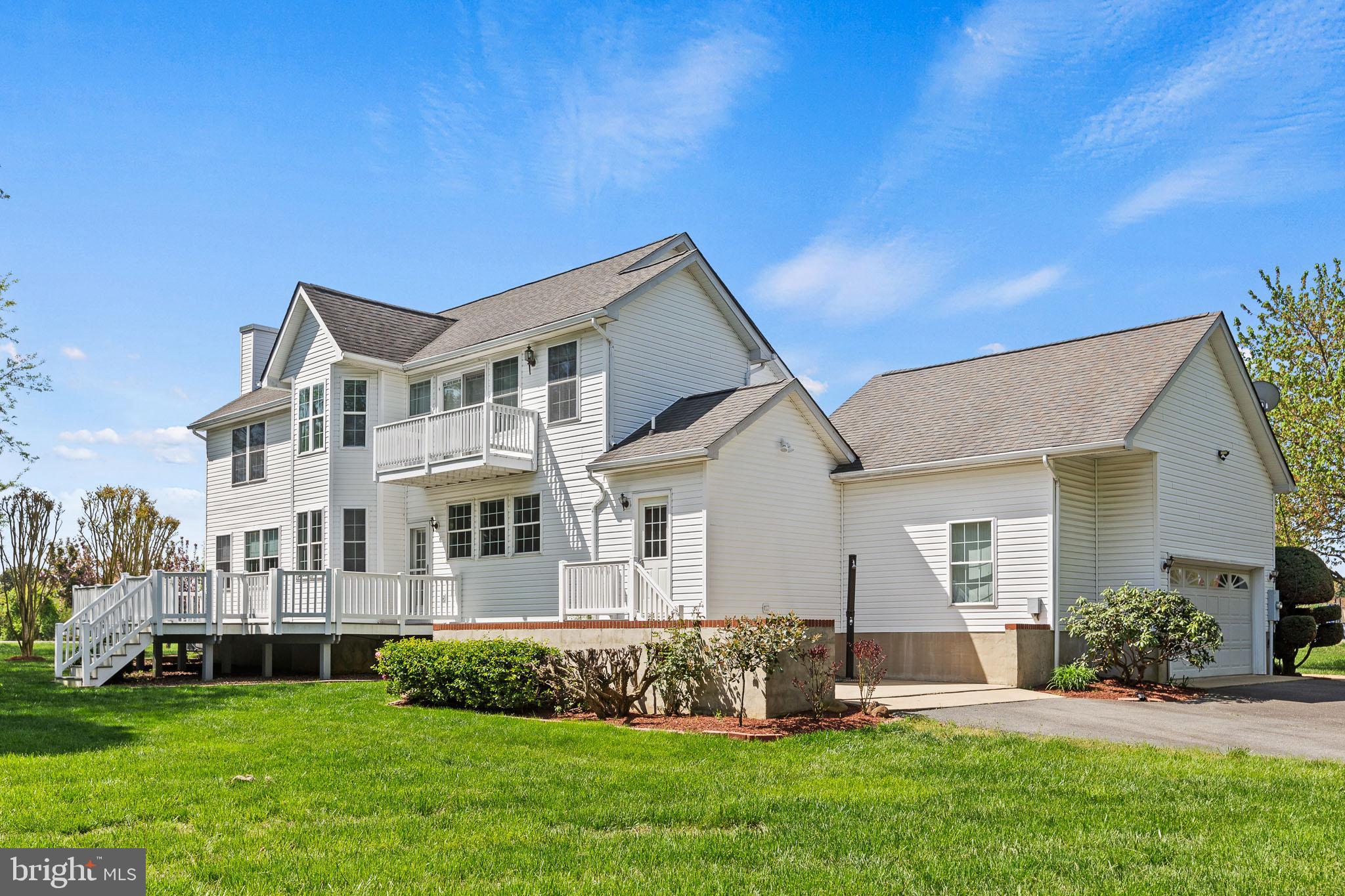 17660 DRIFTWOOD DRIVE