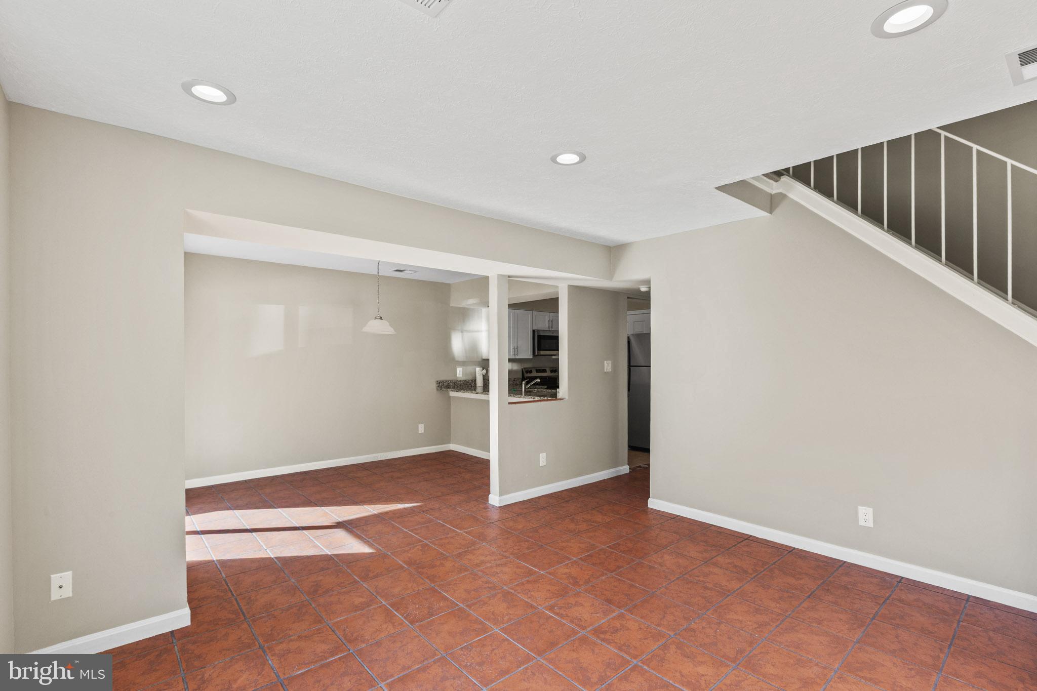 46359 COLUMBUS DRIVE