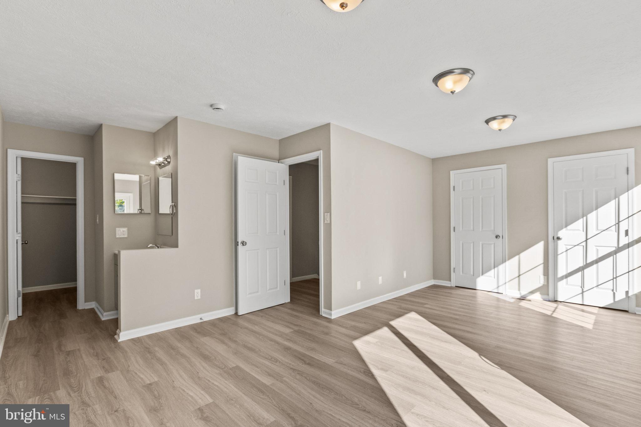 46359 COLUMBUS DRIVE
