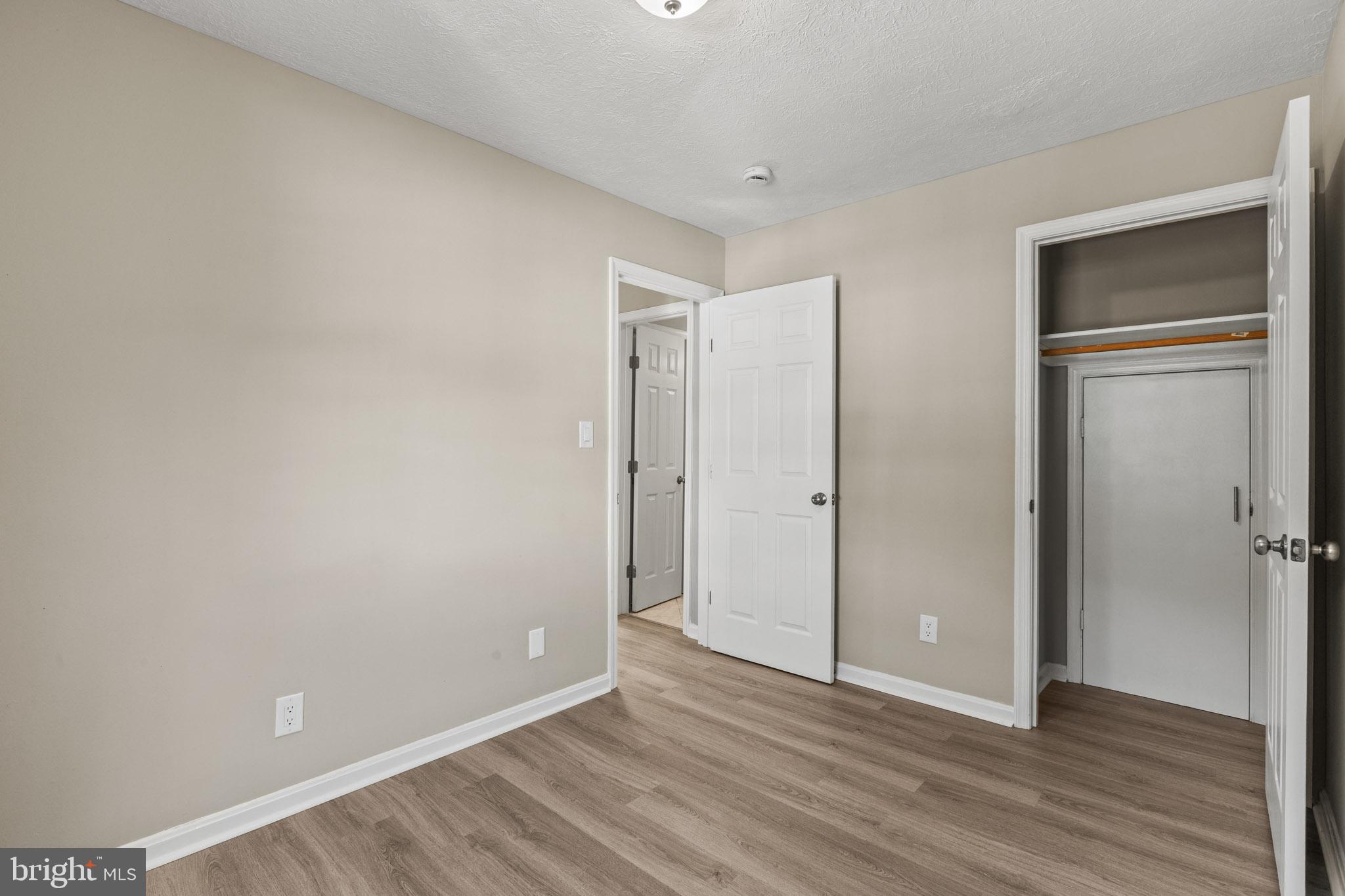 46359 COLUMBUS DRIVE