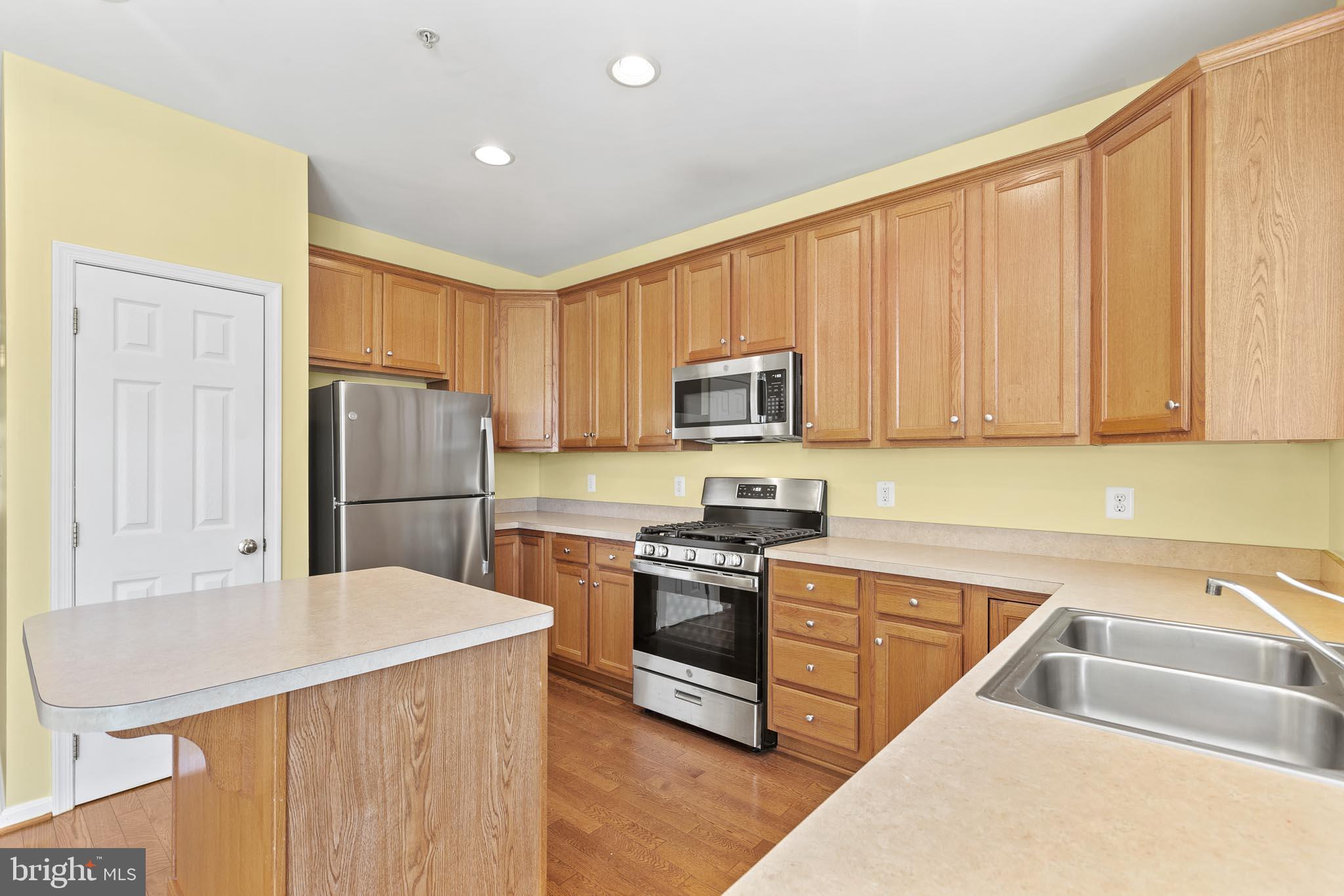 43617 MARGUERITE STREET