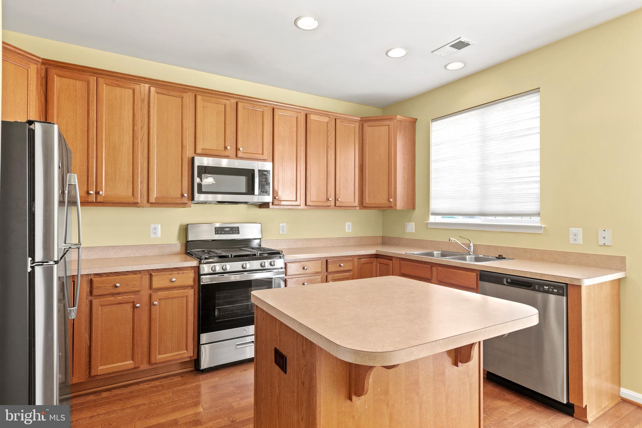 43617 MARGUERITE STREET