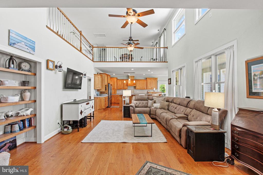 16405 FISHERMEN WAY