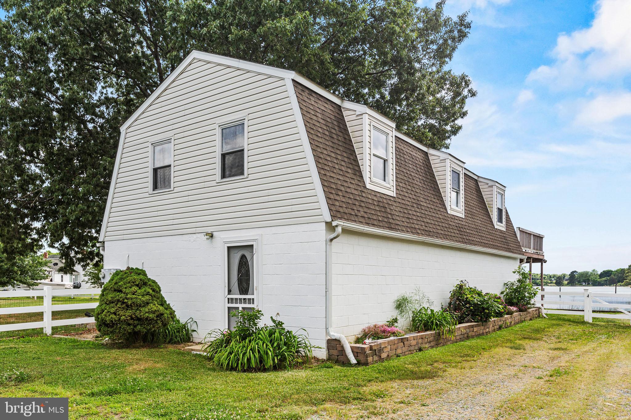 16405 FISHERMEN WAY