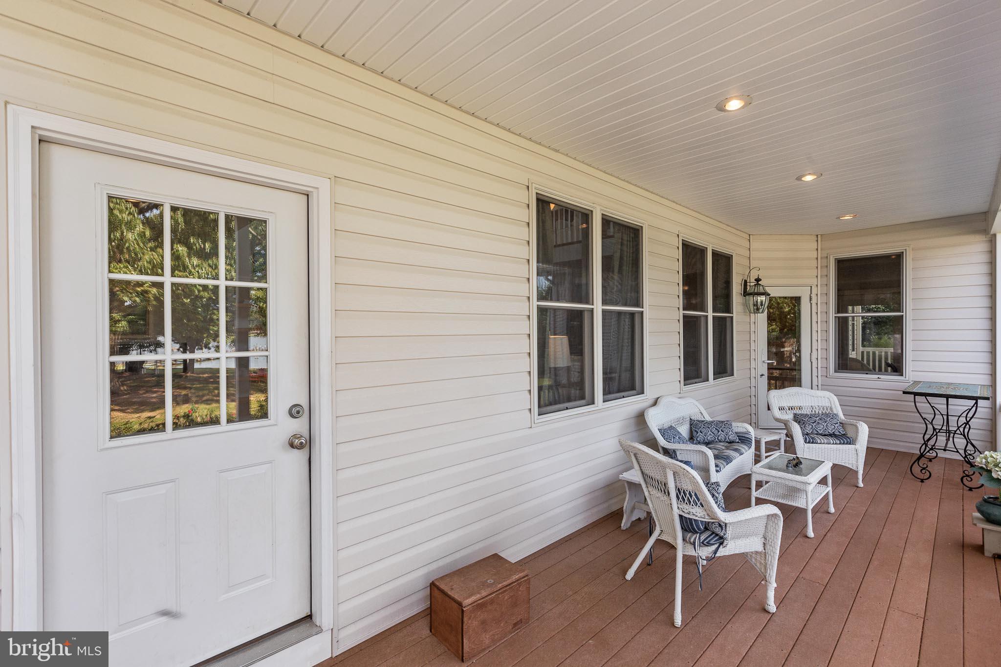 16405 FISHERMEN WAY