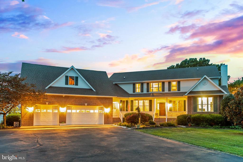 16405 FISHERMEN WAY