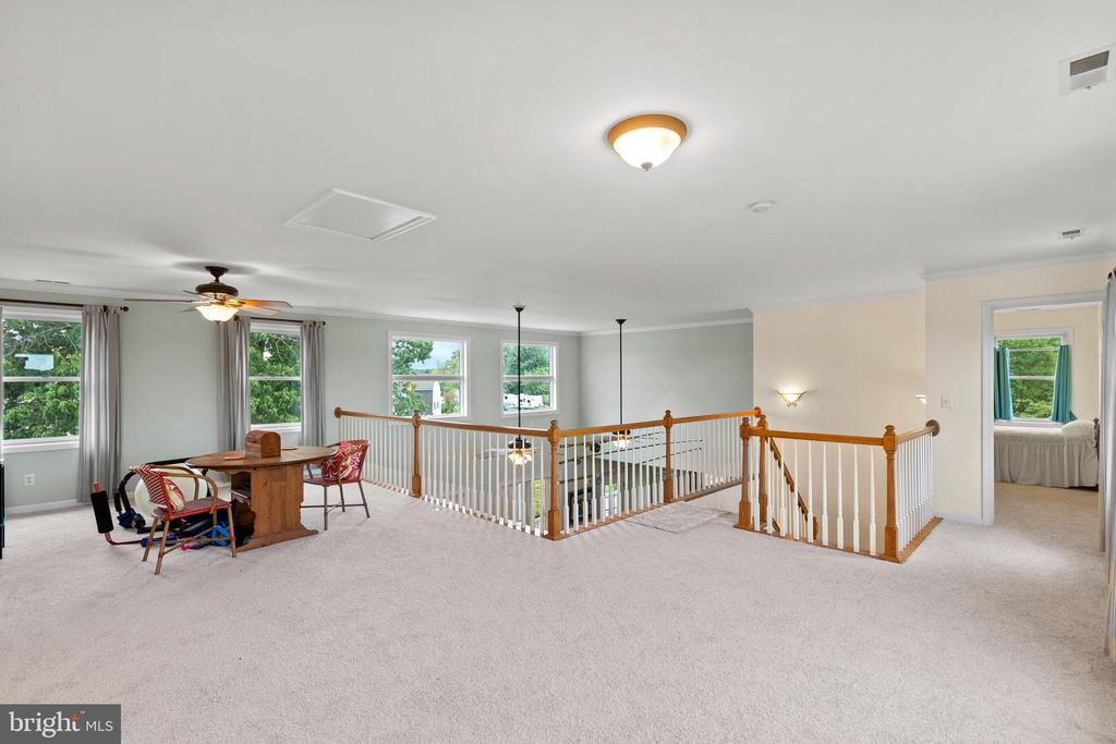 16405 FISHERMEN WAY